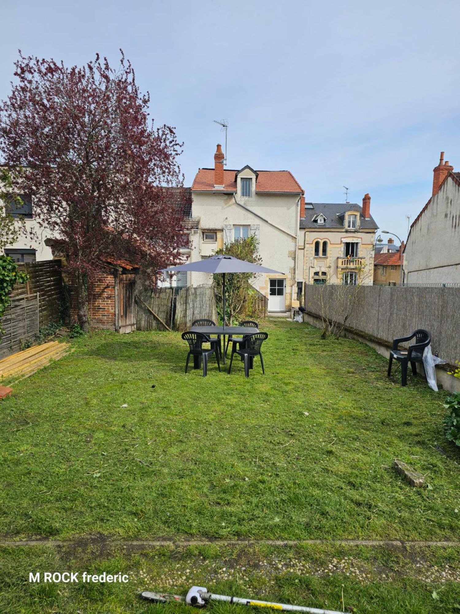Maison De Ville Avec Jardin Privatif Nevers Exterior foto
